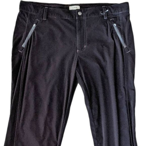 L.L. Bean Black Straight Leg Pants - Picture 2 of 11